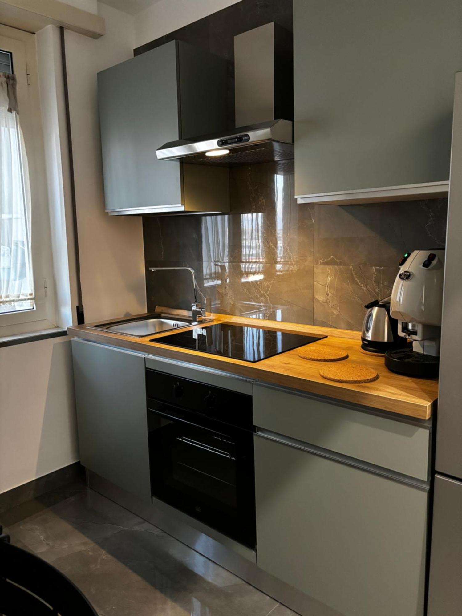 Louis Helen Apartment Neapel Exteriör bild